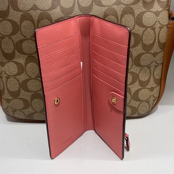 Coach Slim Wallet With Garden Plaid Print
IM/Taffy Multi NWT - Picture 15 of 16